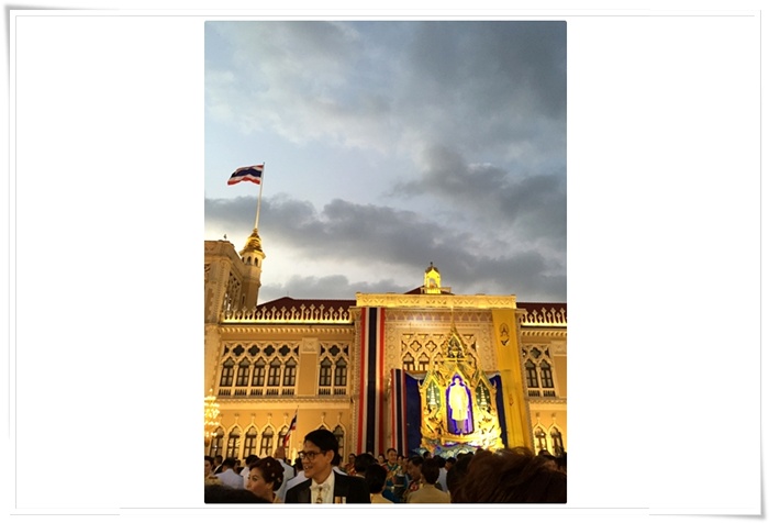 ﻿อธิบดีกรมบังคับคดีร่วมงานสโมสรสันนิบาตเฉลิมพระเกียรติพระบาทสมเด็จพระเจ้าอยู่หัว 